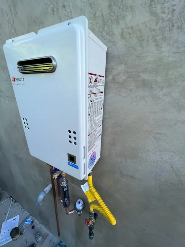 Tankless water heater installation for Delphi homes